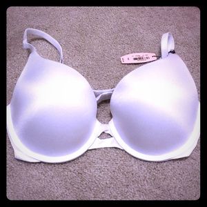 Brand new 34 C white Victoria Secret Bra.